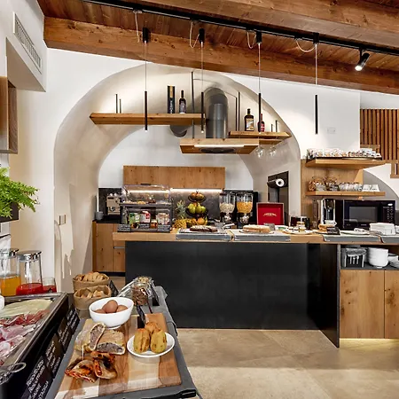 Dimora Bonafede Ibla Design Bed & Breakfast 4*