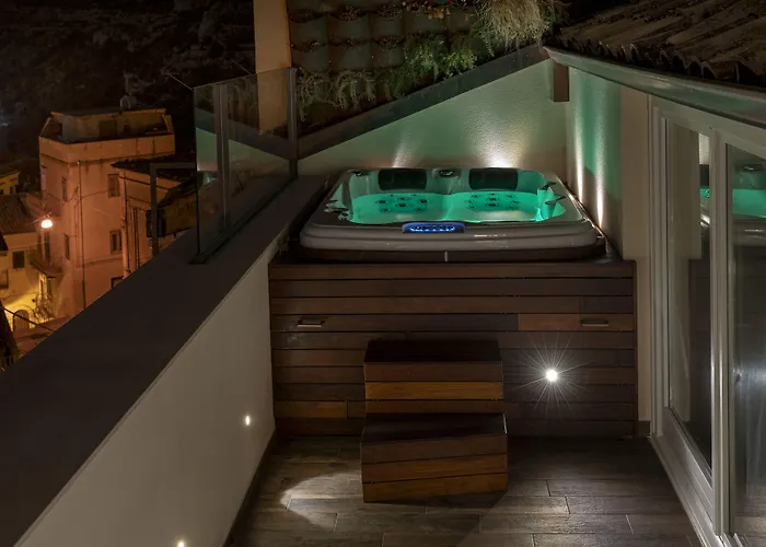 Dimora Bonafede Ibla Design Bed & Breakfast 4*